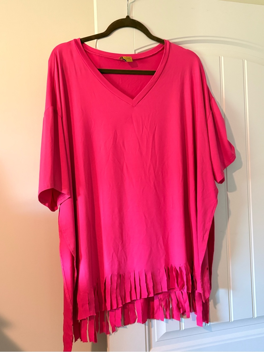 Daisy Hot Pink V-Neck Fringe Tunic